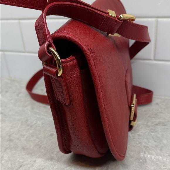 Michael Kors Cherry Red Leather Crossbody Bag. 10x8 in. Like New! - Picture 5 of 16